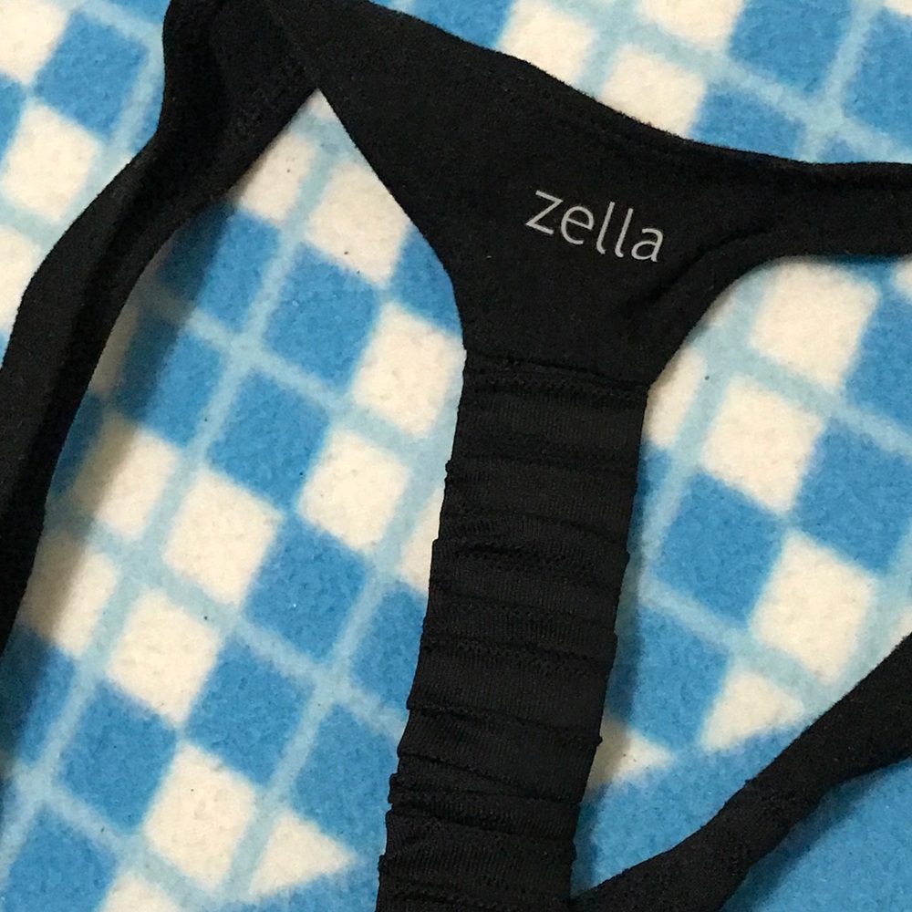 Zella - Picture 4 of 5